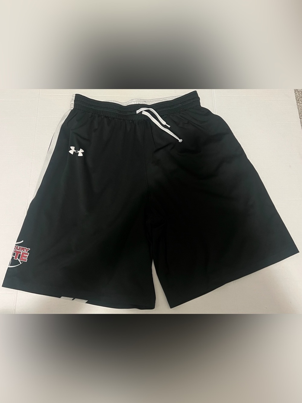 Men’s Under Armour Mercury Elite reversible shorts Black/White/Red